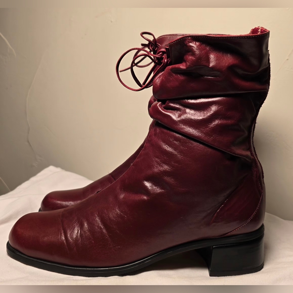 Santana From Canada Waterproof Women's Burgundy Leather Boots 8